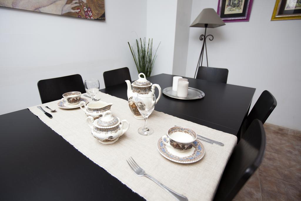 Apartamento Turistico La Ribera Del Marco Caceres Ngoại thất bức ảnh