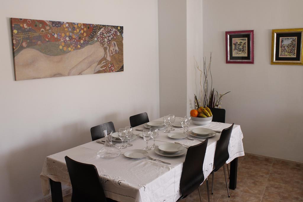 Apartamento Turistico La Ribera Del Marco Caceres Phòng bức ảnh